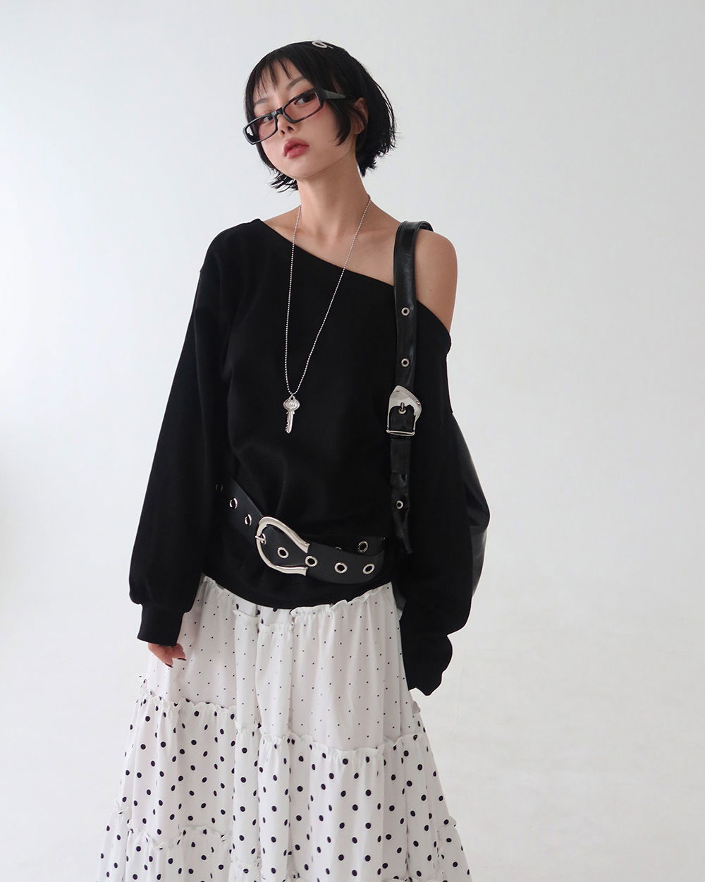 악세사리 모델 착용 이미지-S1L70