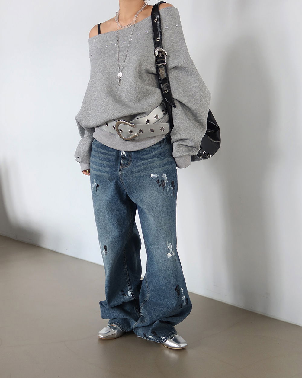 악세사리 모델 착용 이미지-S1L64