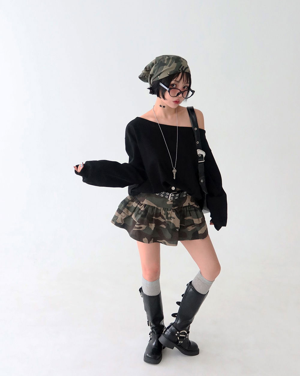 악세사리 모델 착용 이미지-S1L77