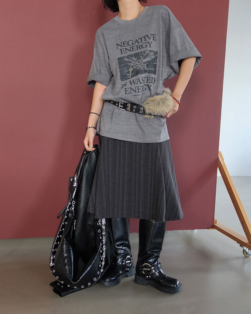 악세사리 모델 착용 이미지-S1L81