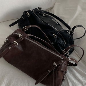 서치 레더 빈티지 아일렛 버클 숄더백 (2color)