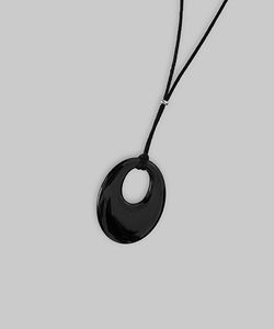 Mienne Bold Onyx Long Necklace
