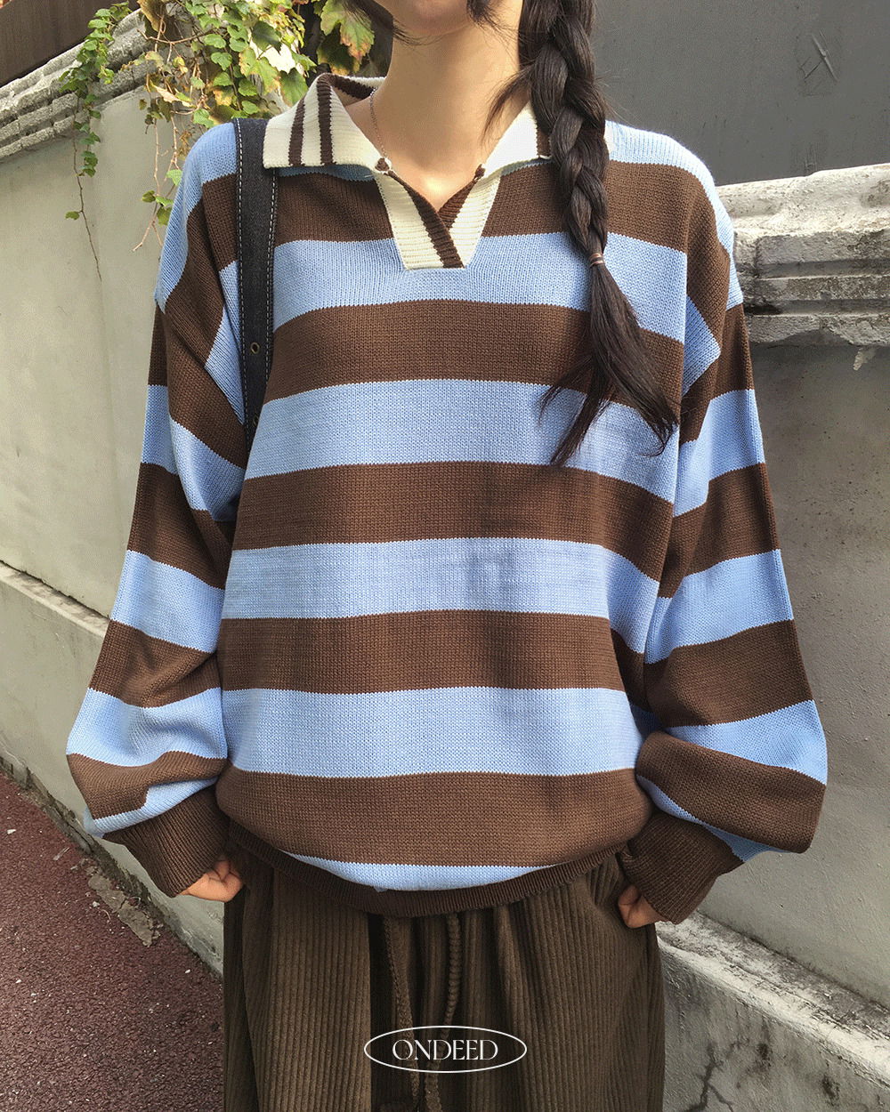 直立領寬鬆條紋拼色針織毛衣