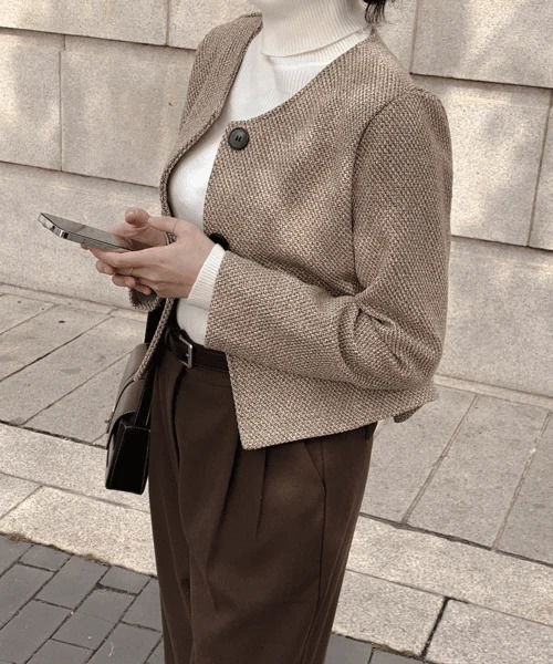 モエンクラシックノカラーツイード長袖ジャケット