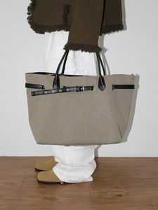 BELTED 2-WAY BAG (beige / black)