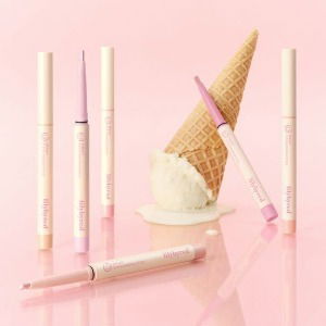 リリーバイレッドスマイリーアイブレンディングスティック