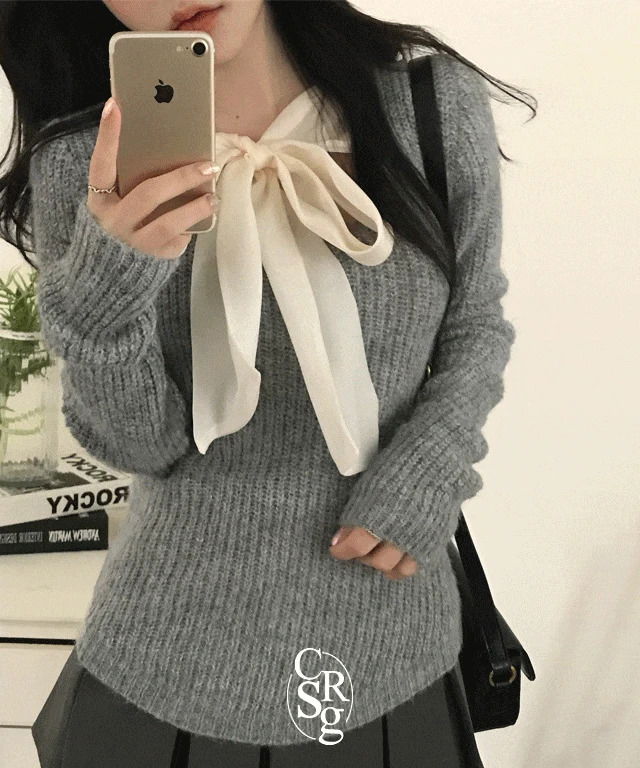 Slim long-sleeved knitwear with a slim waist fit