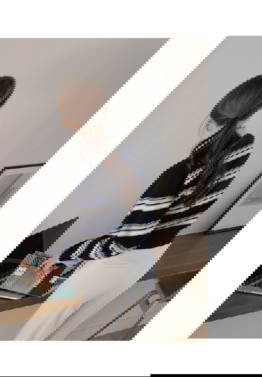 리리앤코 로딜러프 스판 밴딩 부츠컷 슬랙스 팬츠