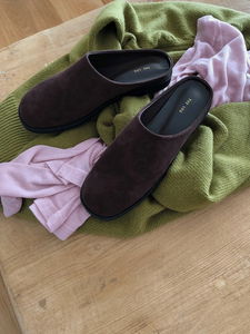 絨面鏤空扣環穆勒鞋