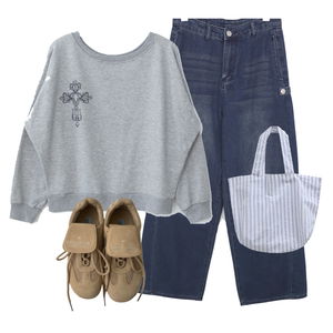 jeans,LongSleeve,sneakers 코디