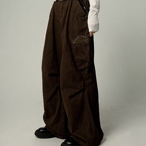 쇼매치 스터드 코튼 와이드 카고 팬츠 Studded Wide Cargo Pants