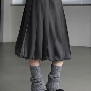 루베코 벌룬 플리츠 스커트