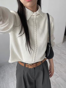 Rolling High Neck Half Knitwear