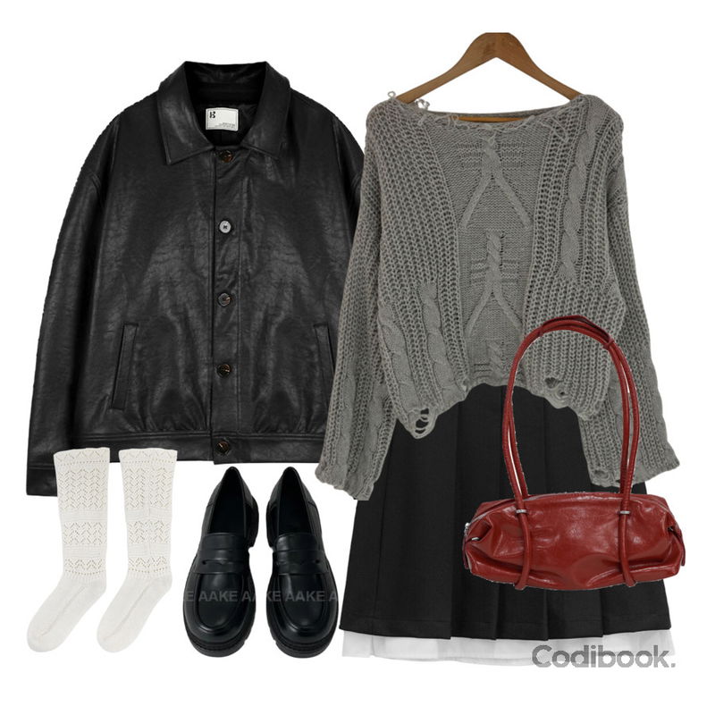 AAKE DAILY LOAFER (black(glossy) / black(matte)),moodloveroom 루즈핏 빈티지 니트,binary01 웨이빙 레이스 삭스등을 매치한 코디