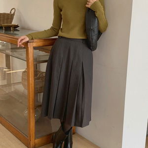 라케 플리츠 스커트