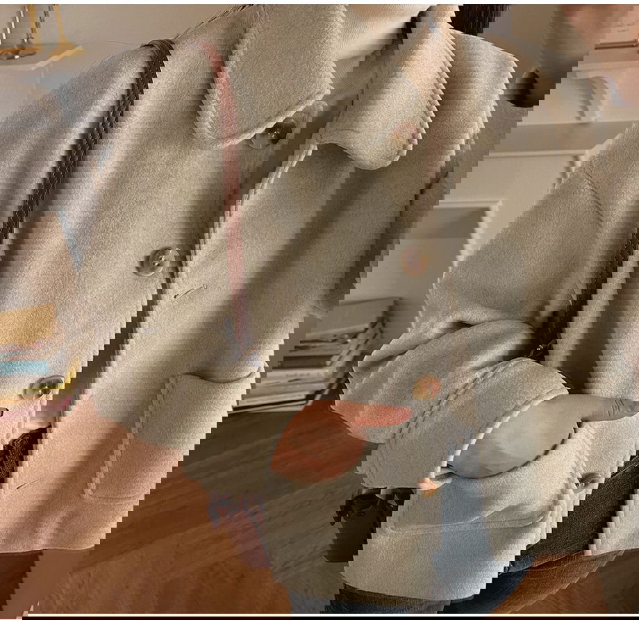 리리앤코 비바트링 싱글 버튼 숏 코트