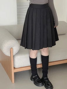 Thick wool pleated midi SK