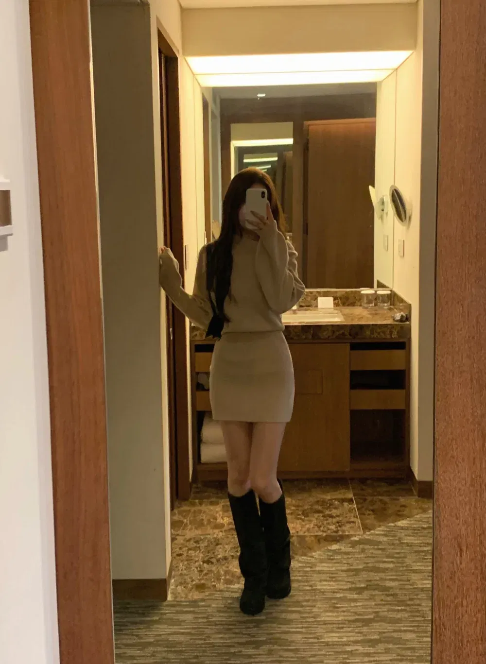 신발 모델 착용 이미지-S1L79