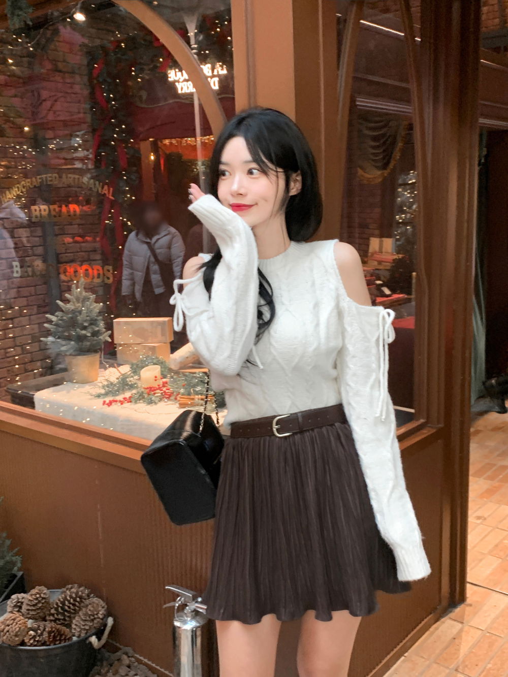 민소매 모델 착용 이미지-S2L6