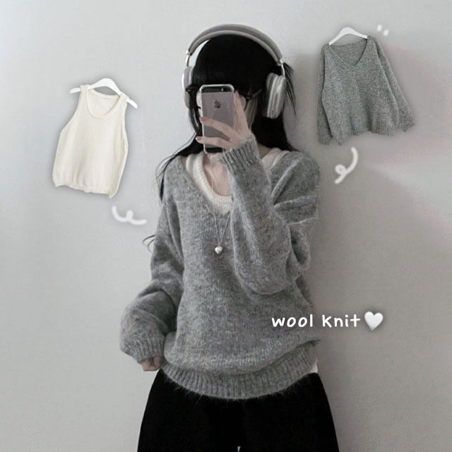 灰色層次感背心+寬鬆拼接羊毛針織套裝