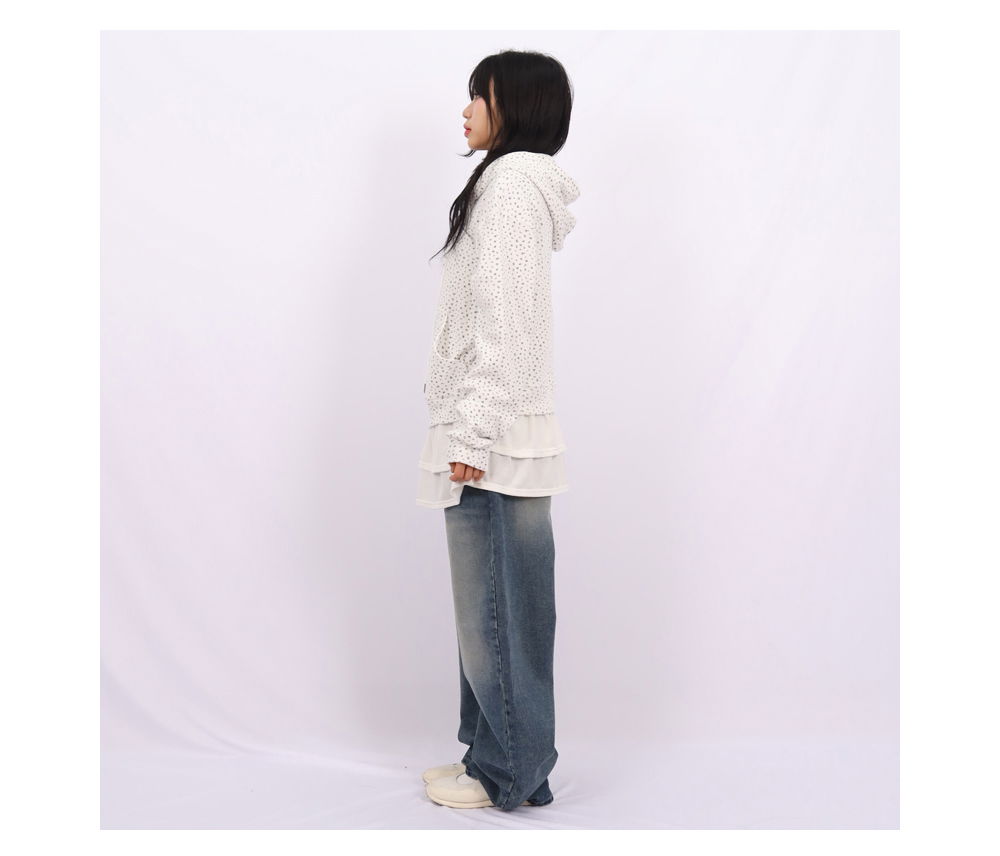 긴팔 티셔츠 모델 착용 이미지-S1L15