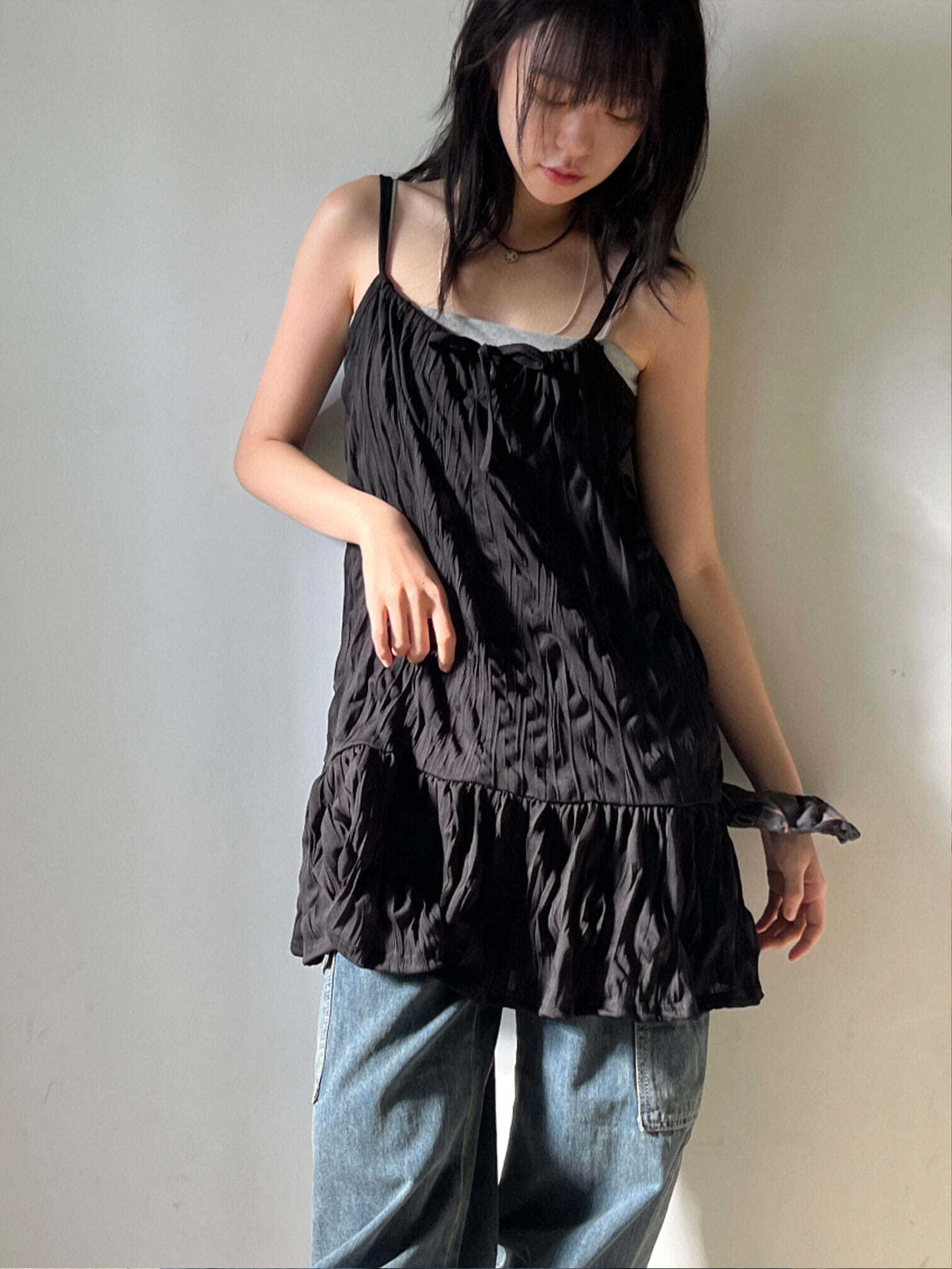 細肩帶綁帶皺皺小洋裝