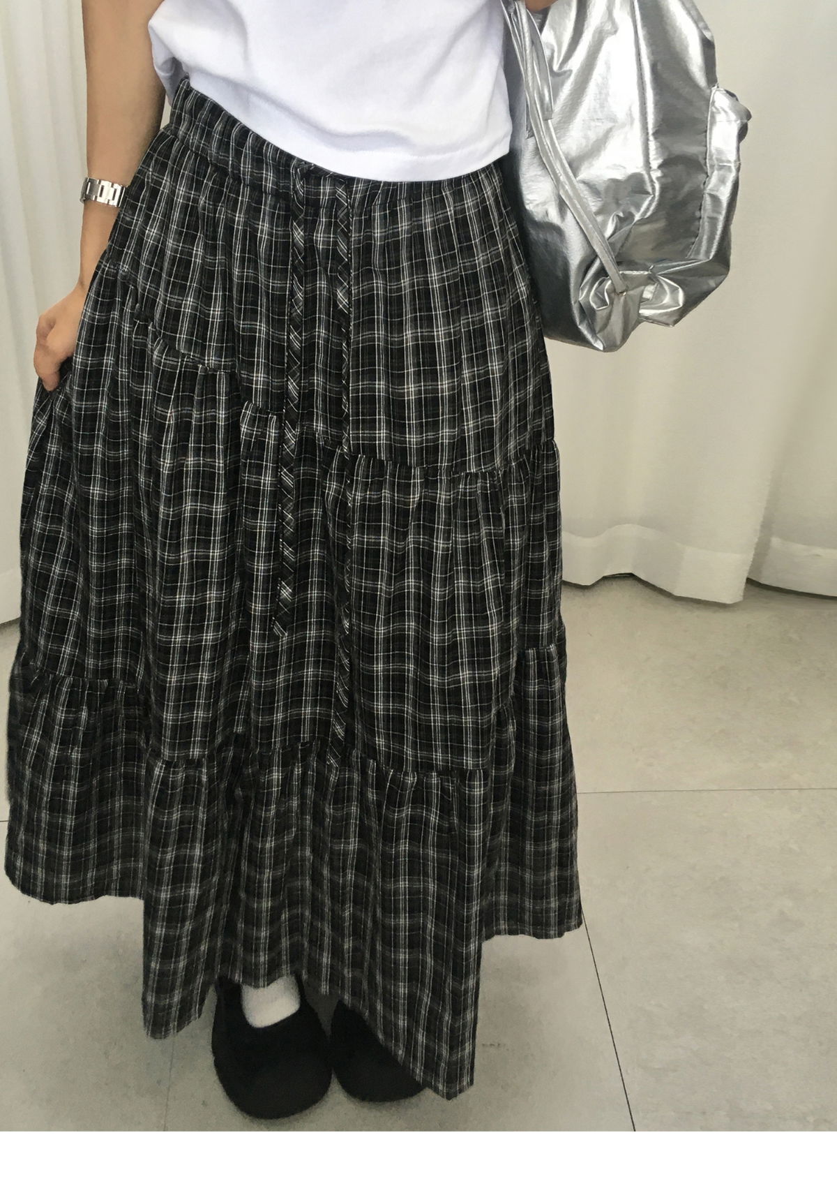 드레스 모델 착용 이미지-S1L7