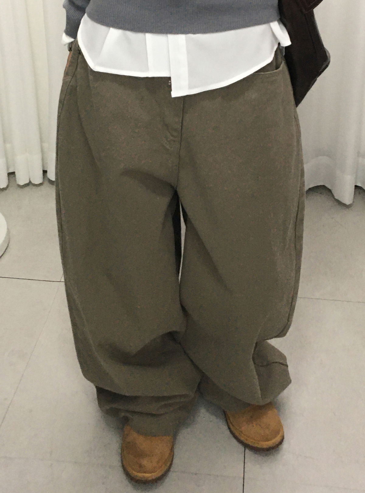 재킷 모델 착용 이미지-S1L6