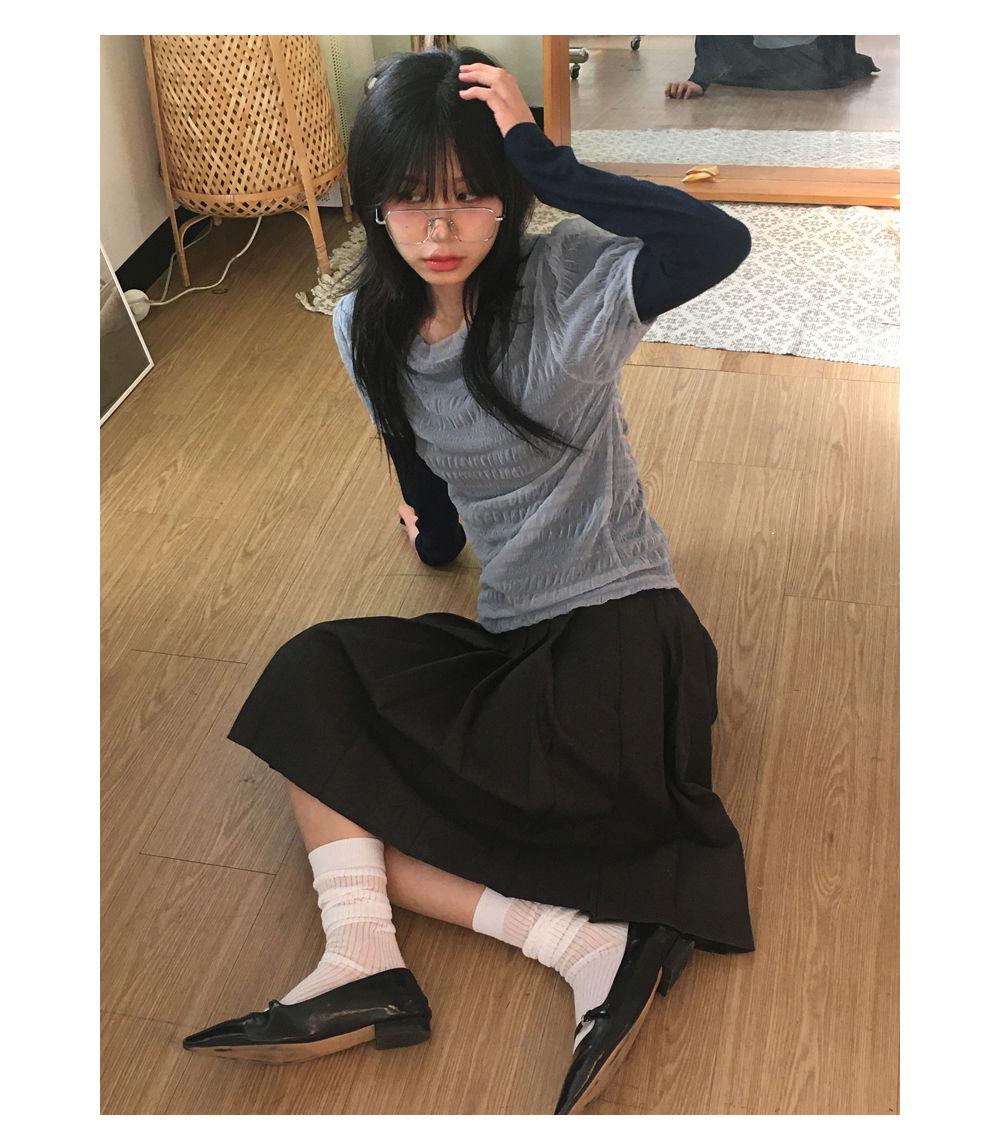 반팔 티셔츠 모델 착용 이미지-S1L11