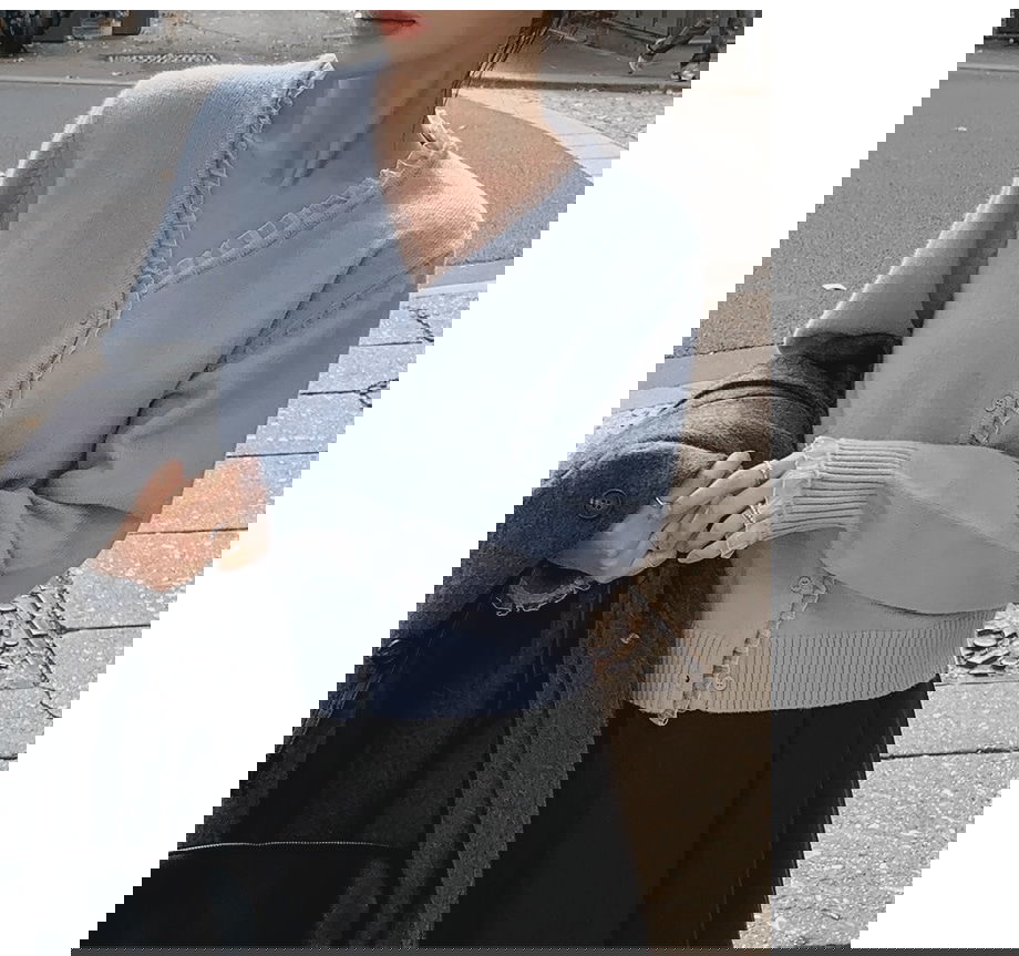 리리앤코 리엔이즈 핀턱 미디 스커트