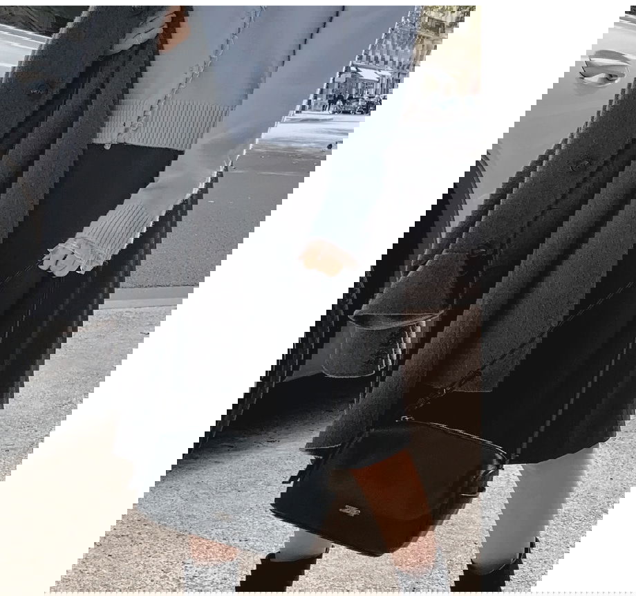 리리앤코 리엔이즈 핀턱 미디 스커트