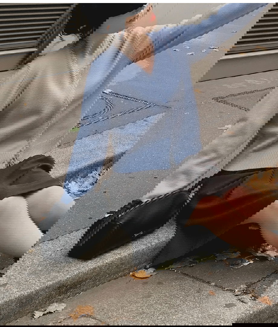 리리앤코 리엔이즈 핀턱 미디 스커트