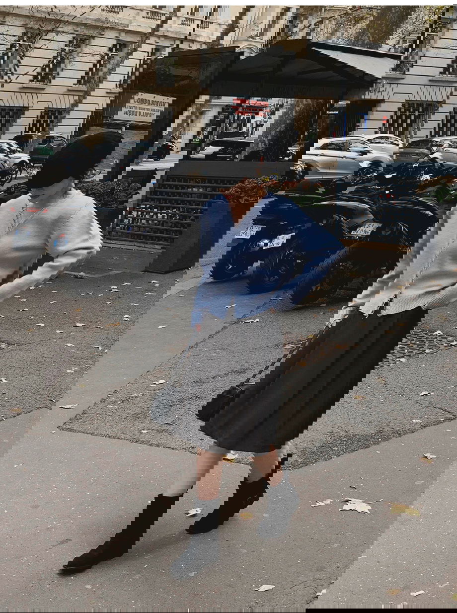 리리앤코 리엔이즈 핀턱 미디 스커트