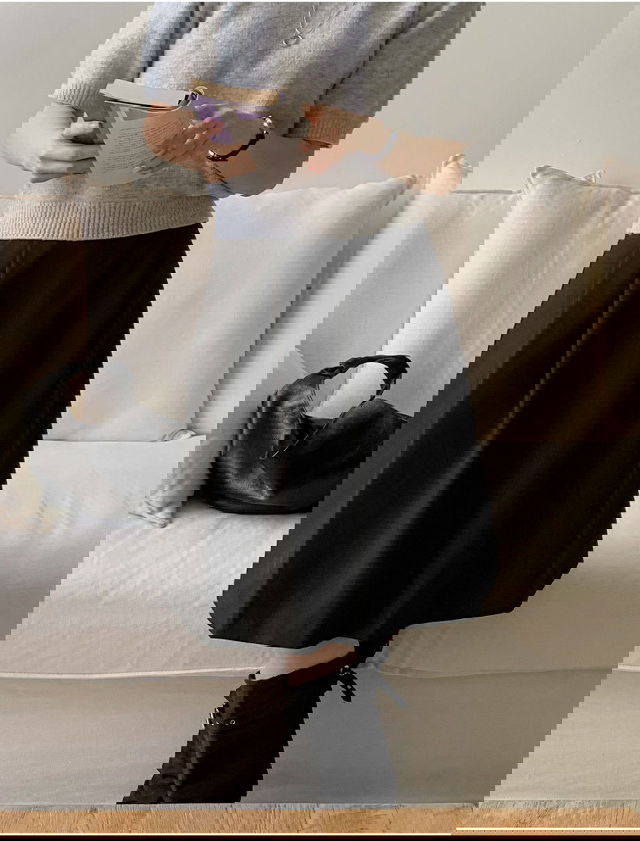 리리앤코 리엔이즈 핀턱 미디 스커트