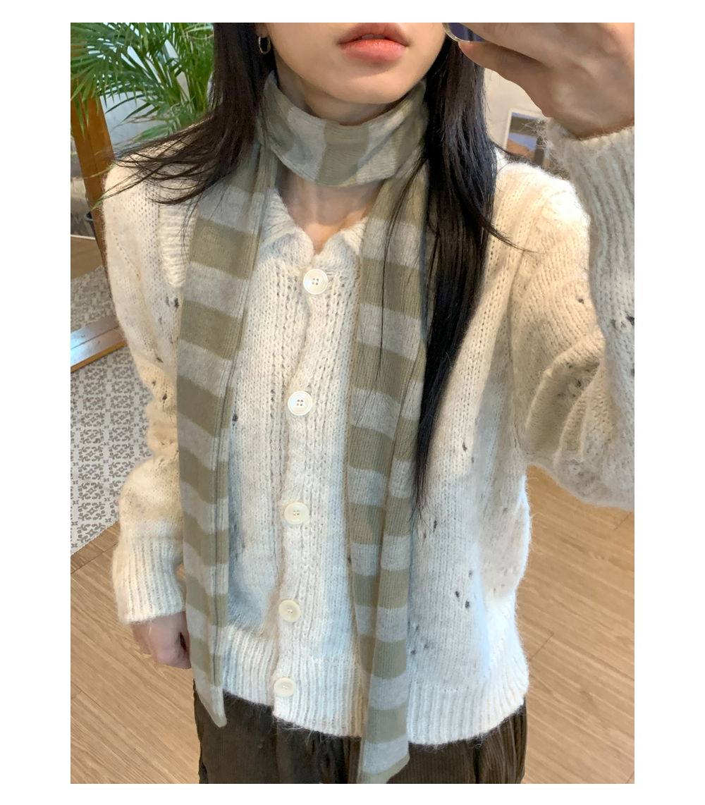 머플러 모델 착용 이미지-S1L10