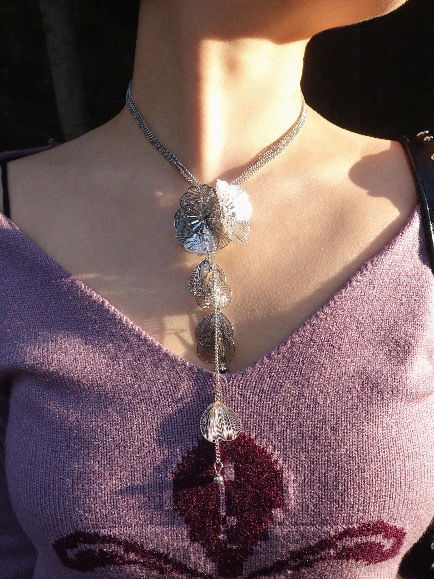 ︎ONLY VIVIC ︎BLOOM FLOWER DROP NECKLACE