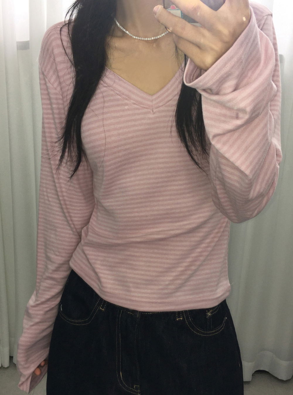 long sleeved tee model image-S1L29