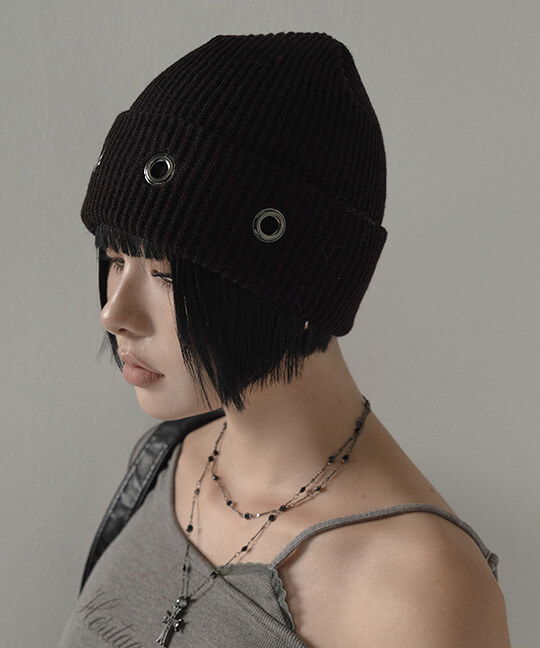 아이릇 볼드 아일렛 니트 비니 Bold Eyelet Beanie