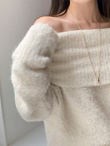 Bedin Wool Boucle Hairy Off-Shoulder Knitwear - 3 Colors