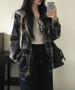 Chehi Overfit Check Hooded Shirt - 1 color