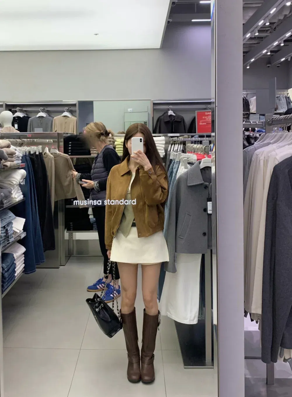 재킷 모델 착용 이미지-S3L1