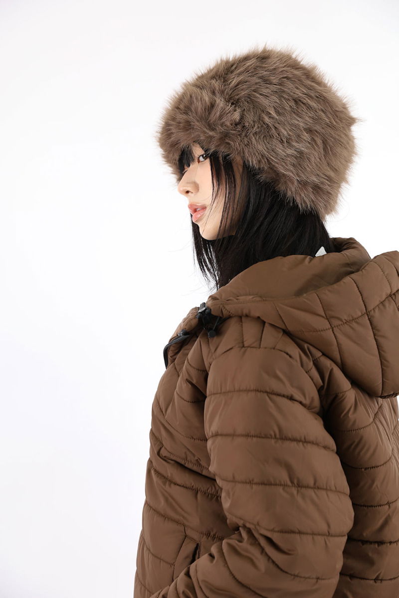 Metel Fur Bucket Hat 帽子