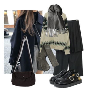 양말,하프코트,가디건니트 코디