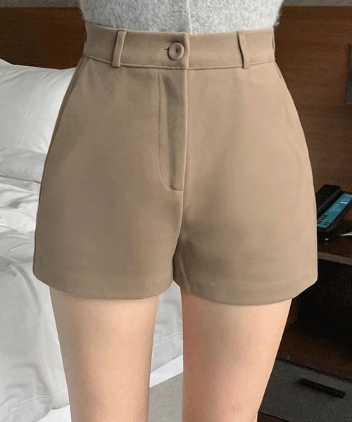 ショートパンツ