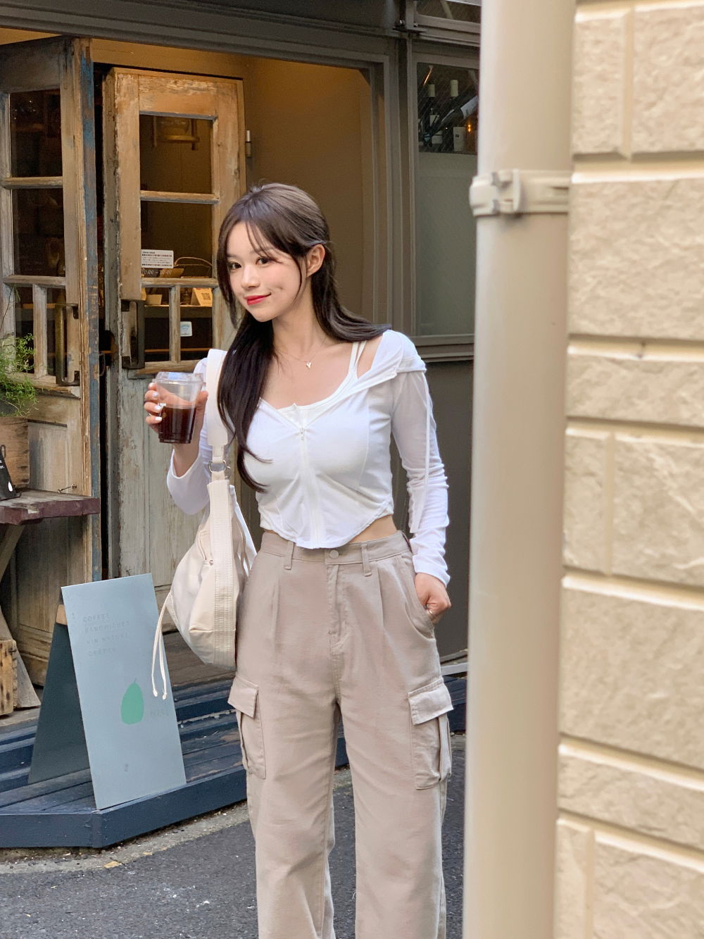 악세사리 모델 착용 이미지-S5L7