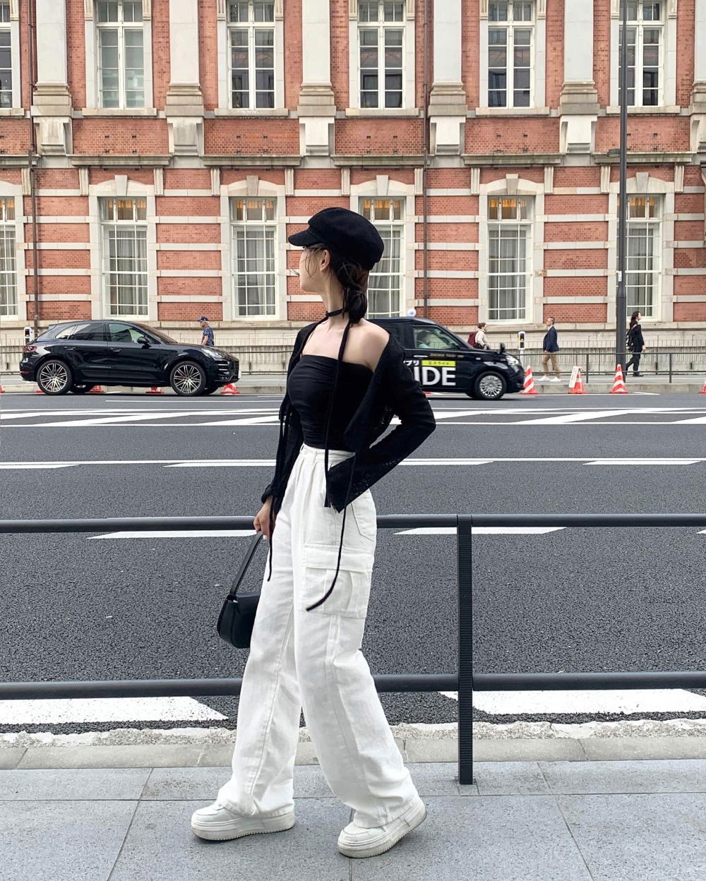 악세사리 모델 착용 이미지-S16L9