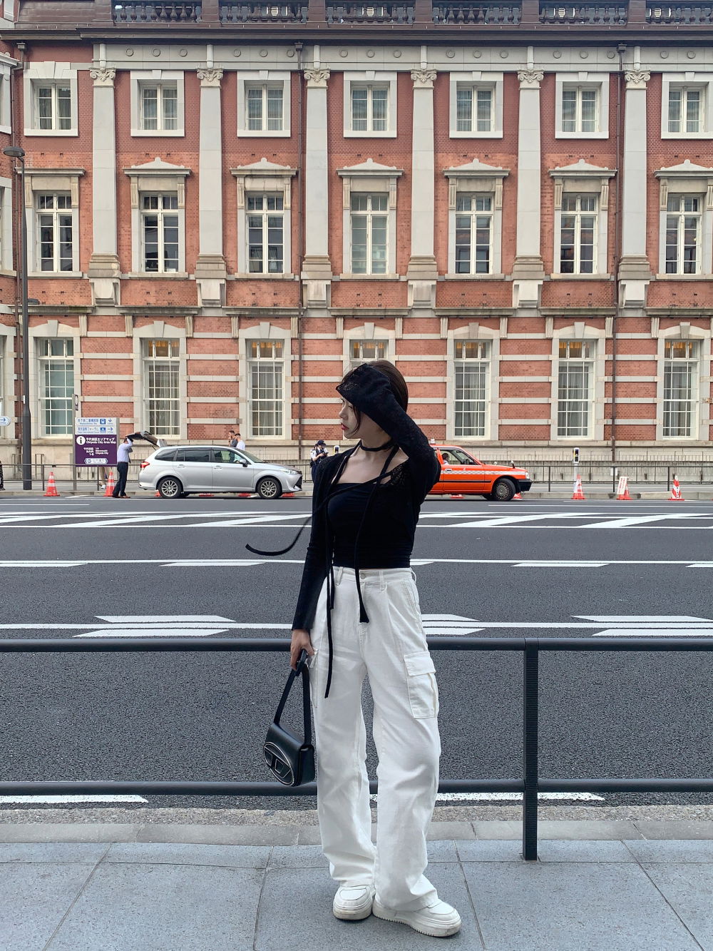 악세사리 모델 착용 이미지-S16L13