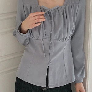 텐브리아 피치기모 셔링 리본 스퀘어넥 블라우스