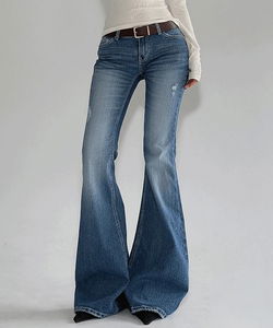 Betty Daily Low-Rise Stitch Denim Flared Pants