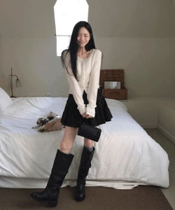 素色U領長版針織開襟衫